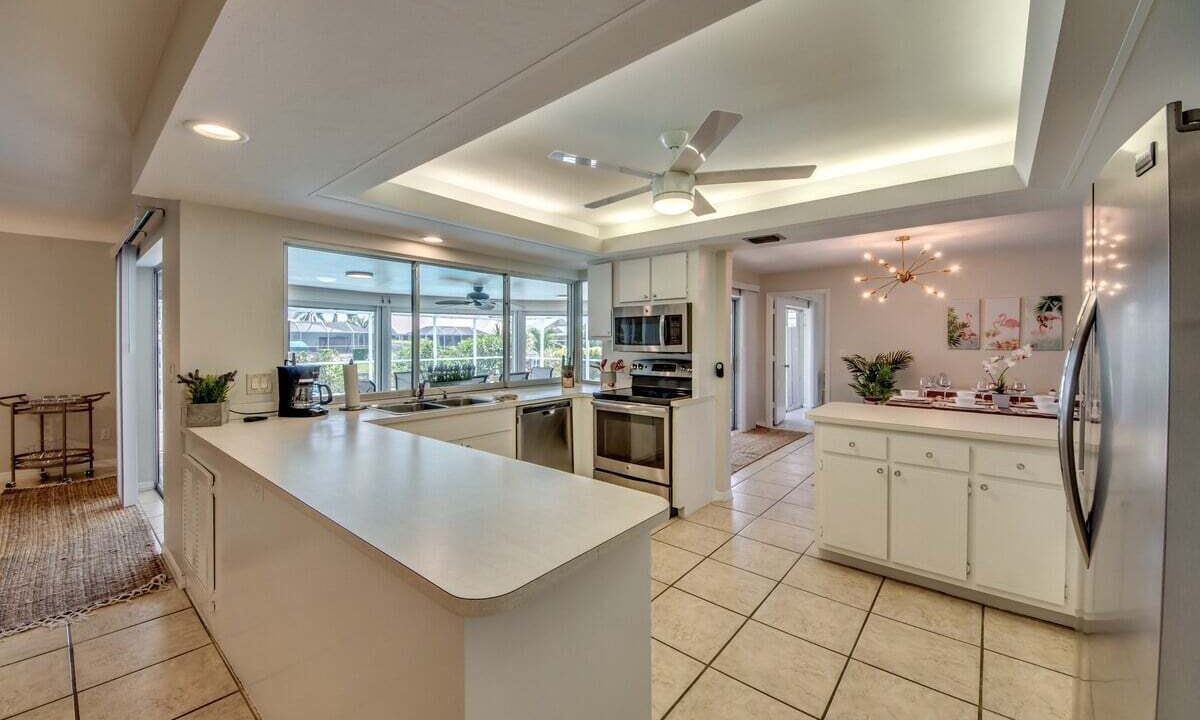 Photo of Kitchen in Caloosahatchee
