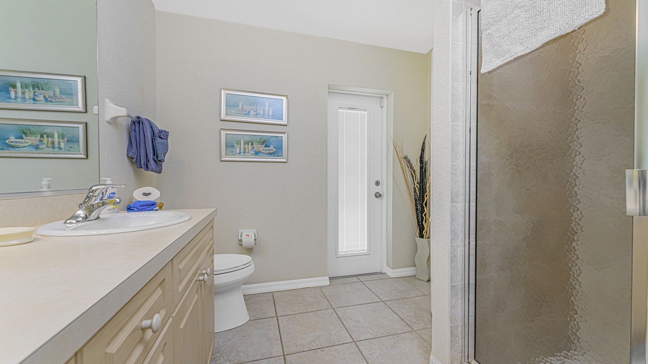 Photo of Bathroom in Pine Valley