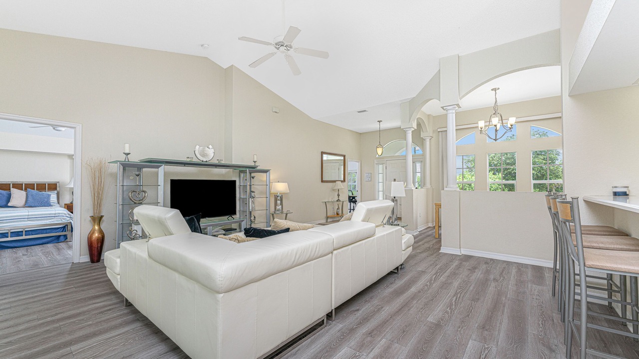 Photo of Livingroom in Pine Valley