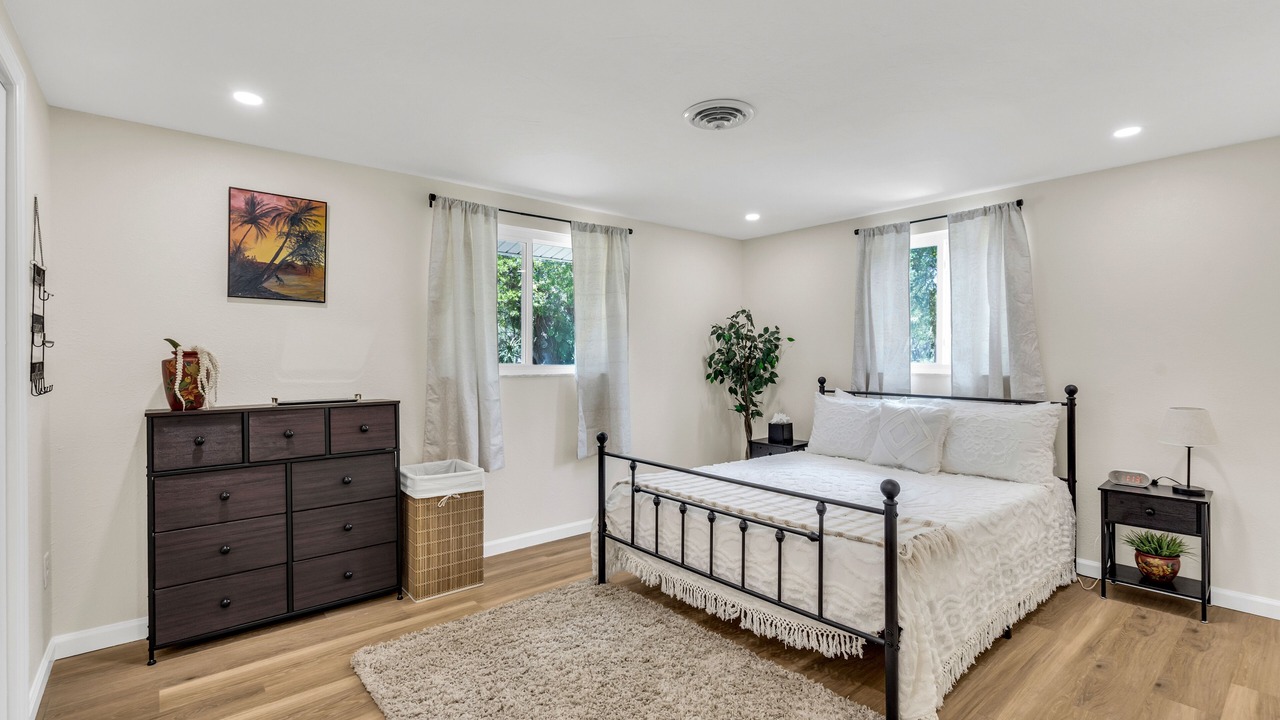 Photo of Bedroom in Laurel