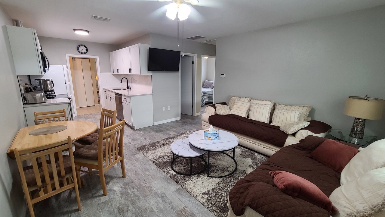 Photo of Bedroom in Warm Mineral Springs
