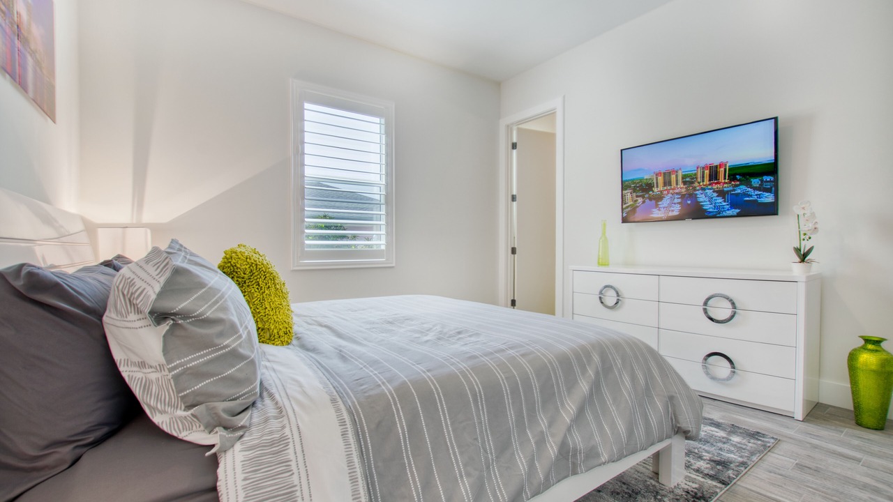 Photo of Bedroom in Pelican