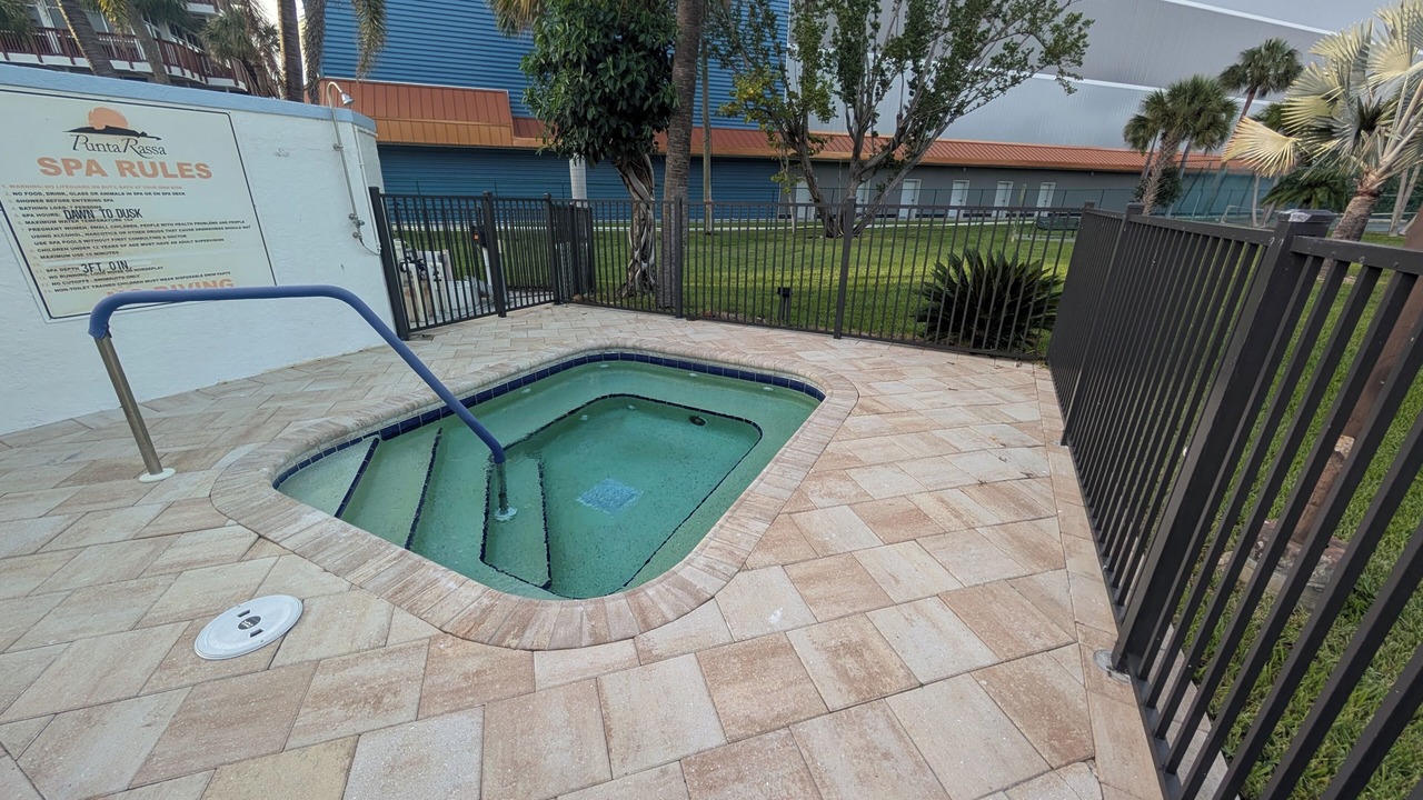 Photo of Patio Balcony in Punta Rassa