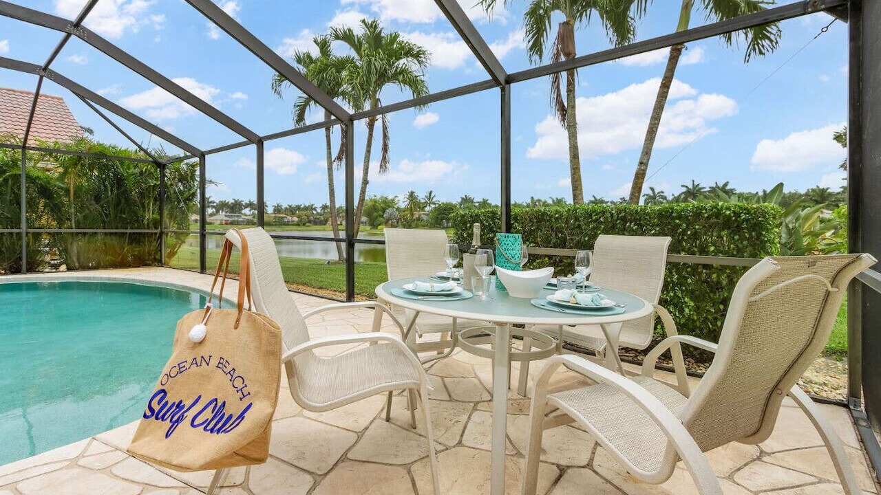 Photo of Outdoor in Central Naples