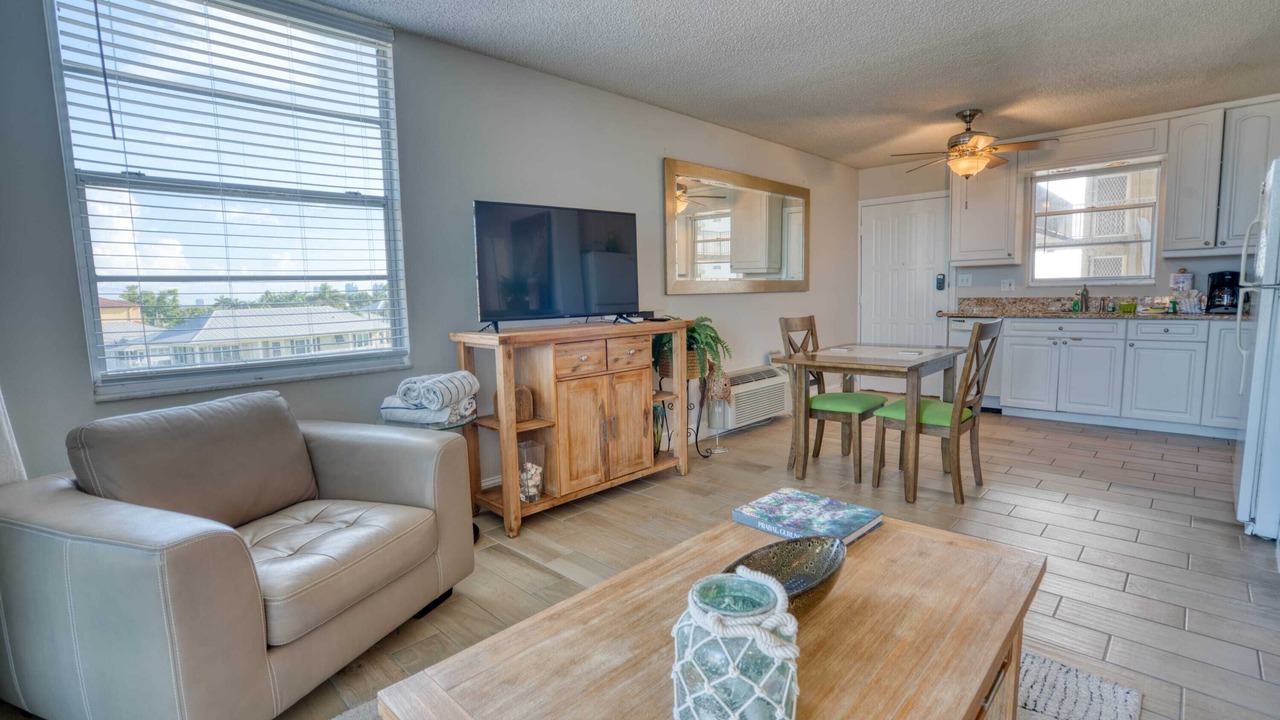 Photo of Livingroom in Bonita Springs