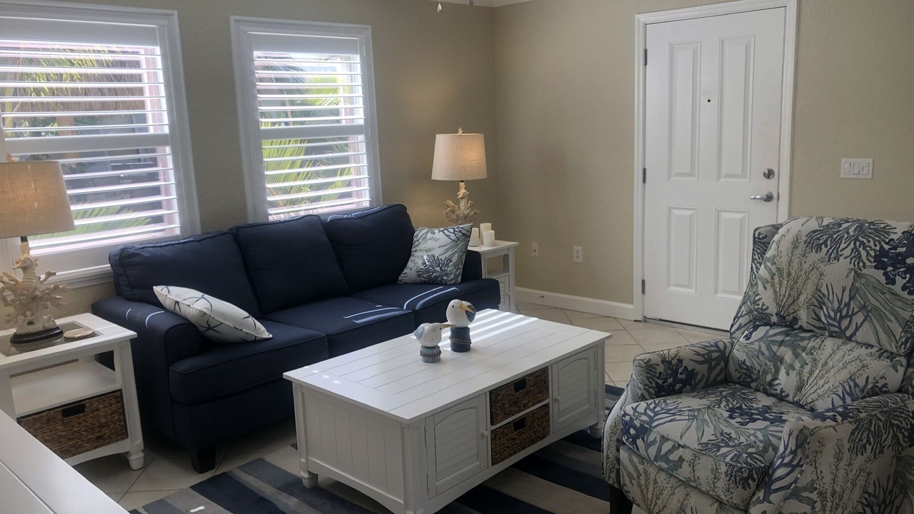 Photo of Livingroom in Englewood