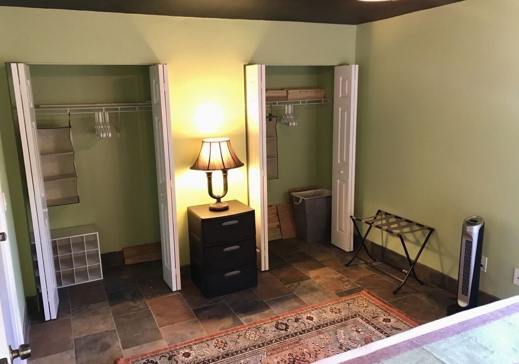 Photo of Bedroom in Gulf Gate Estates