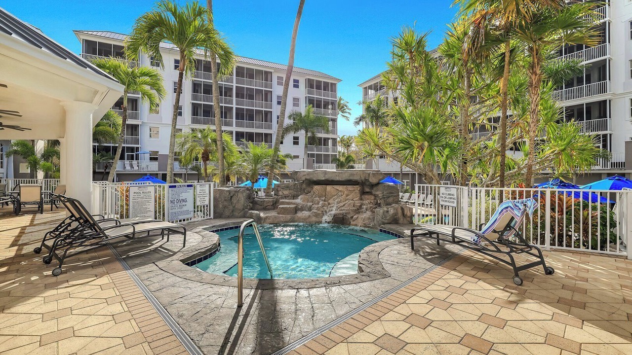 Photo of Outdoor in Vanderbilt Beach