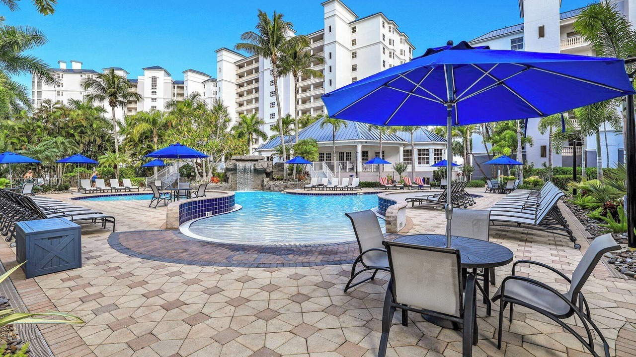Photo of Outdoor in Vanderbilt Beach