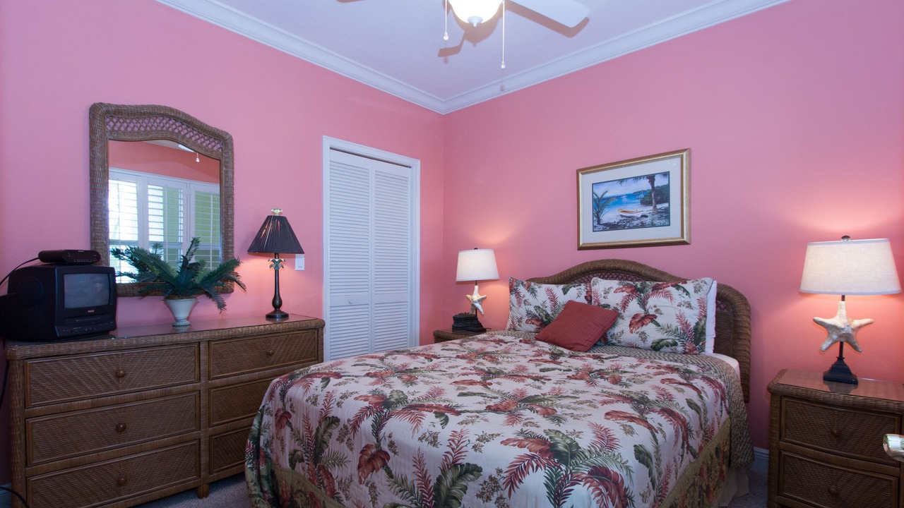 Photo of Bedroom in Bradenton Beach