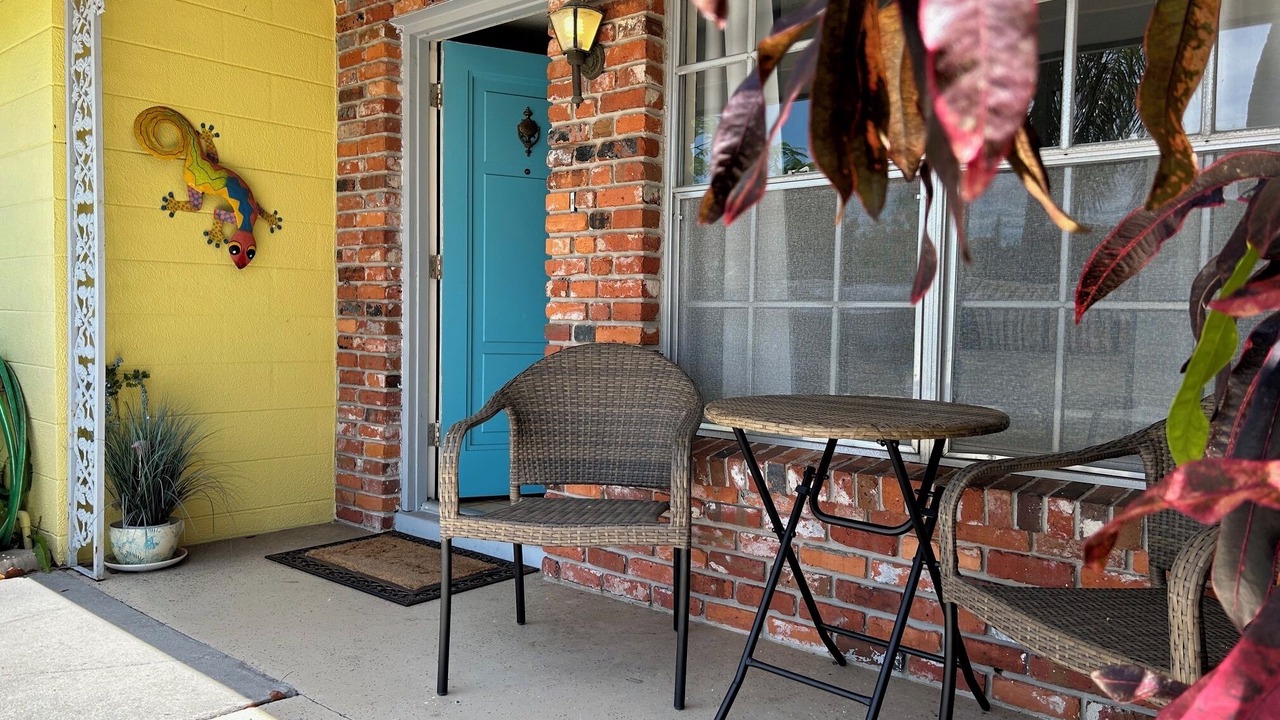 Photo of Outdoor in Gulf Gate Estates