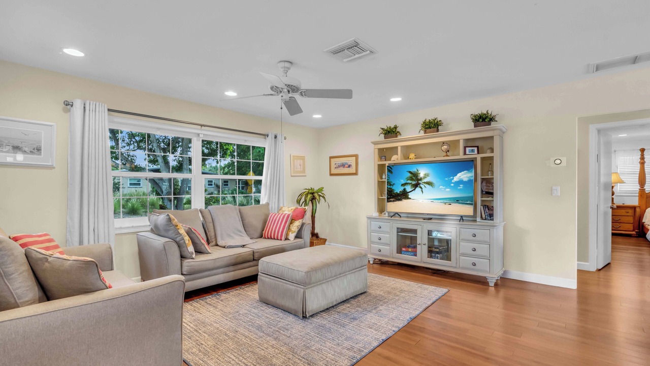 Photo of Livingroom in Southgate