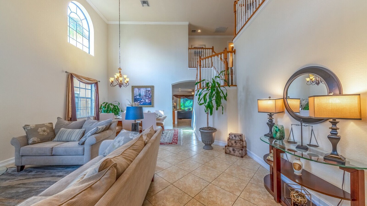 Photo of Livingroom in Reflection Isles