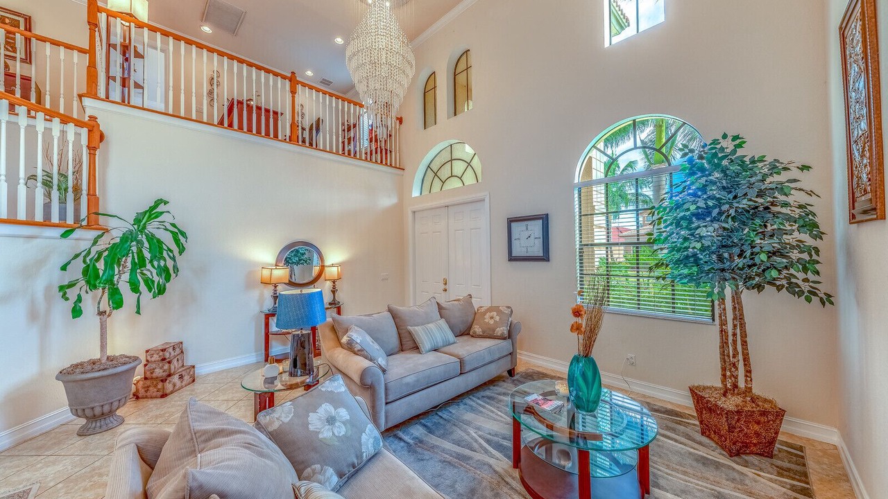 Photo of Livingroom in Reflection Isles