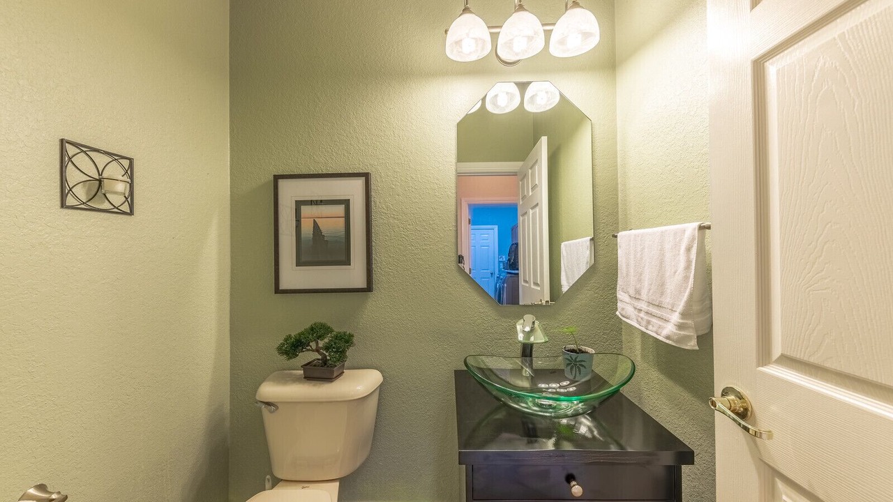 Photo of Bathroom in Reflection Isles