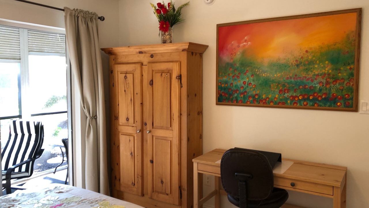 Photo of Bedroom in Park Shore