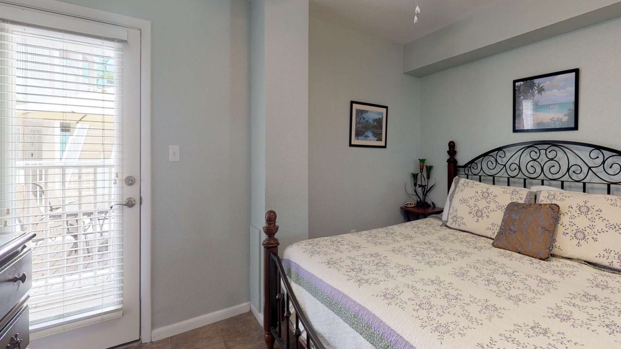 Photo of Bedroom in Pass-a-Grille Historic District