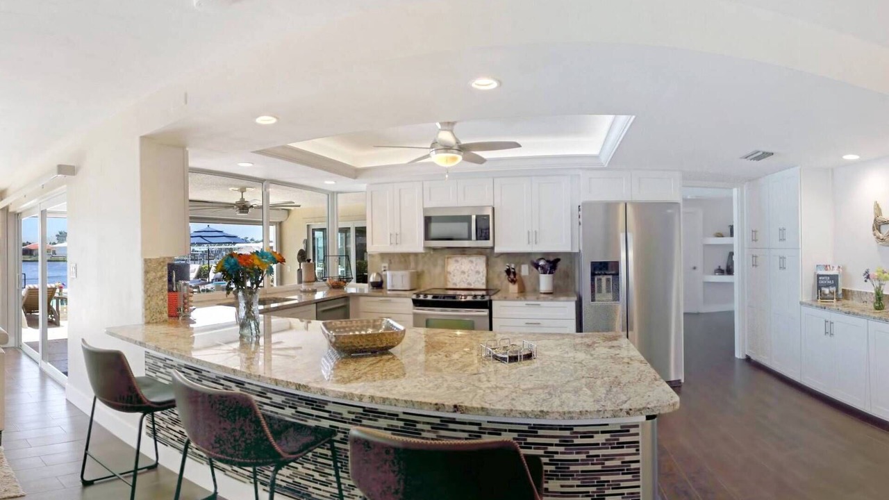 Photo of Kitchen in Yacht Club
