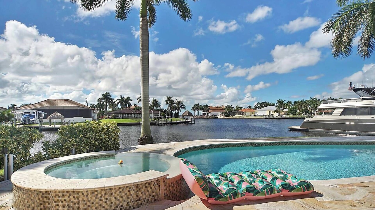 Photo of Outdoor in Yacht Club