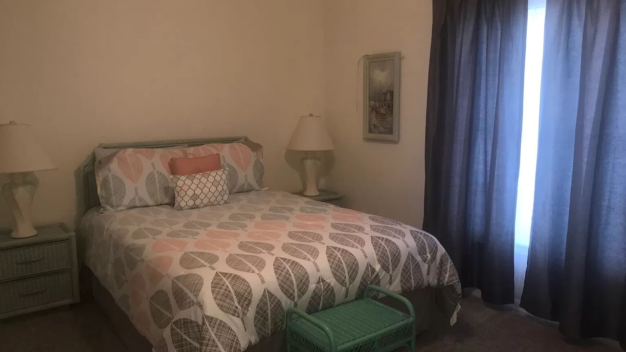 Photo of Bedroom in Falcons Glen