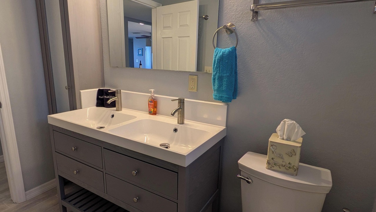 Photo of Bathroom in Englewood