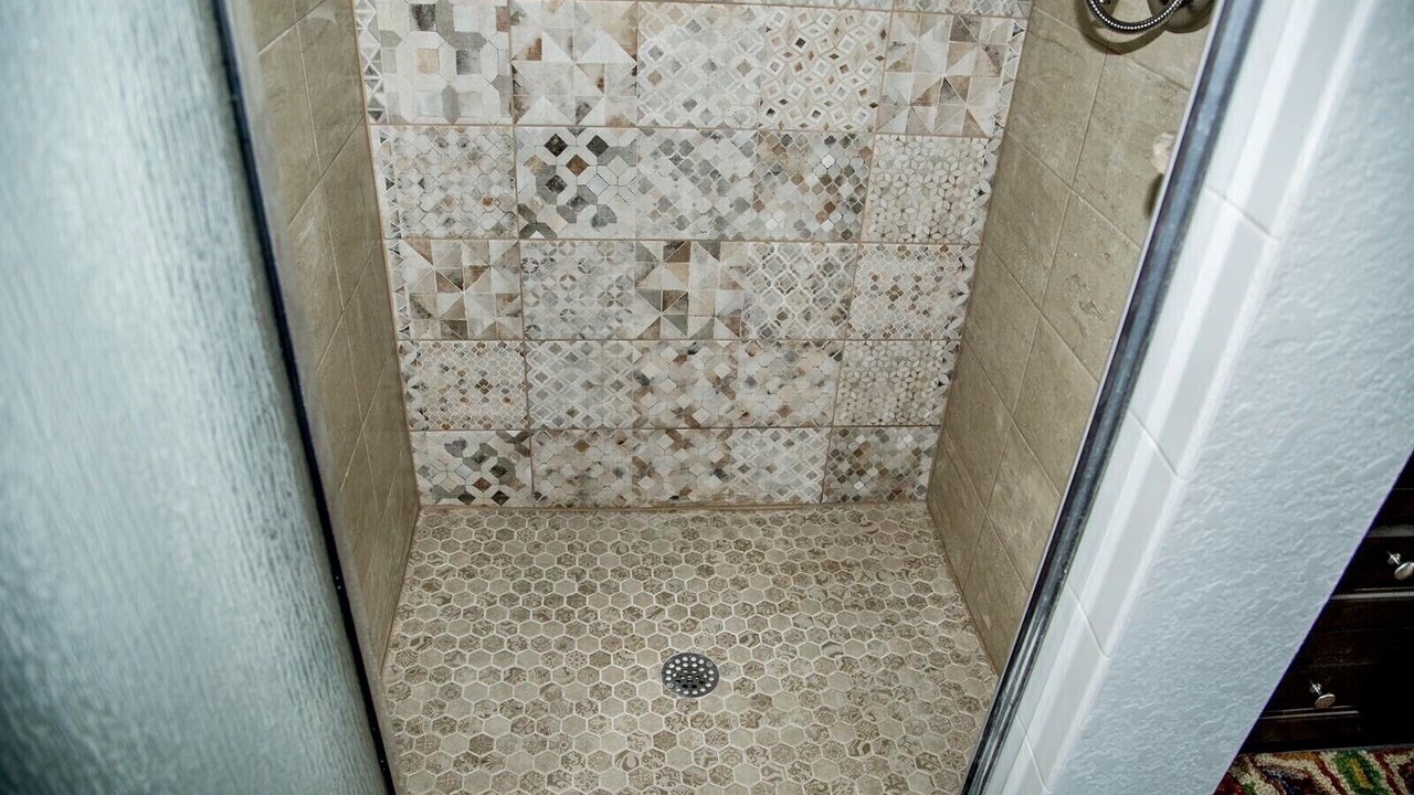 Photo of Bathroom in Broadmoor