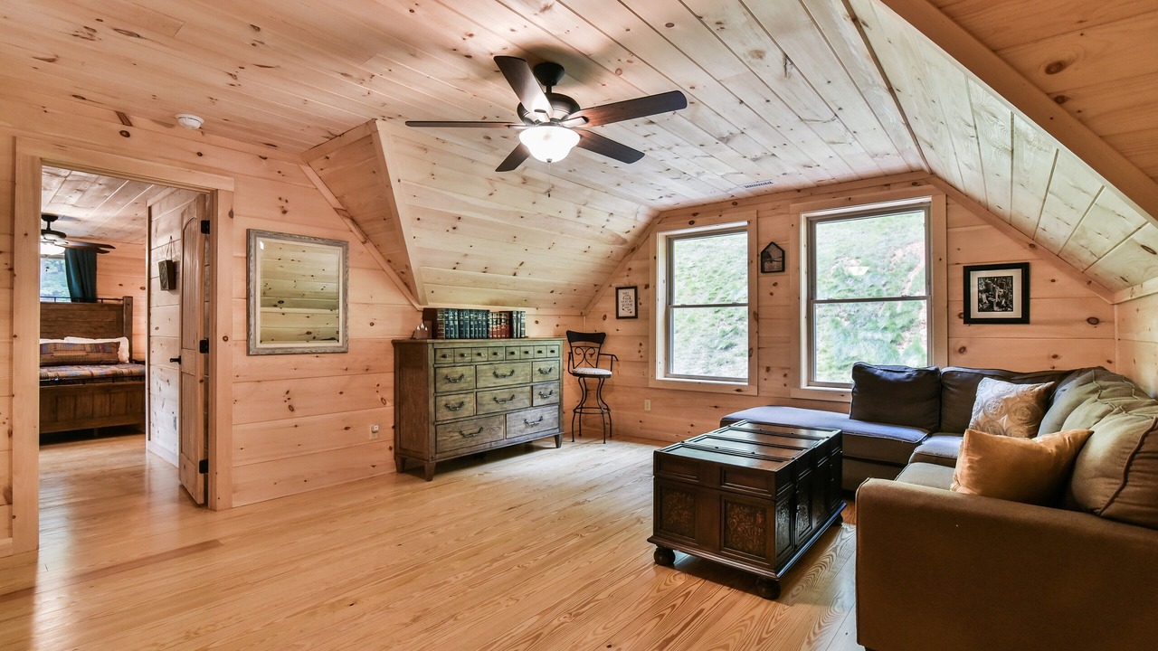 Photo of Bedroom in Black Mountain