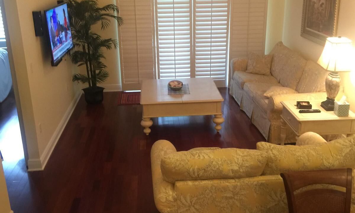 Photo of Livingroom in Naples