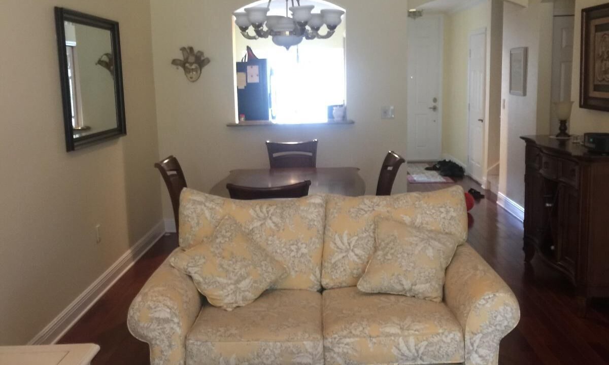 Photo of Livingroom in Naples