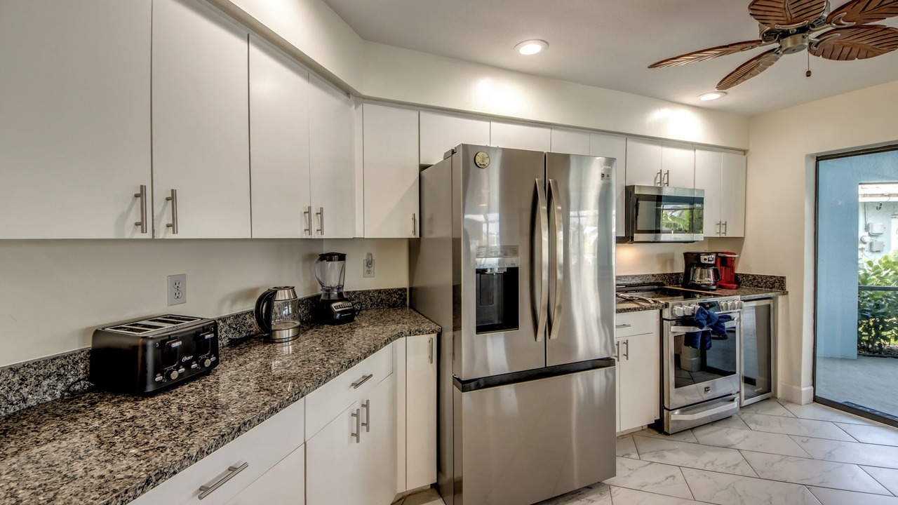 Photo of Kitchen in Caloosahatchee