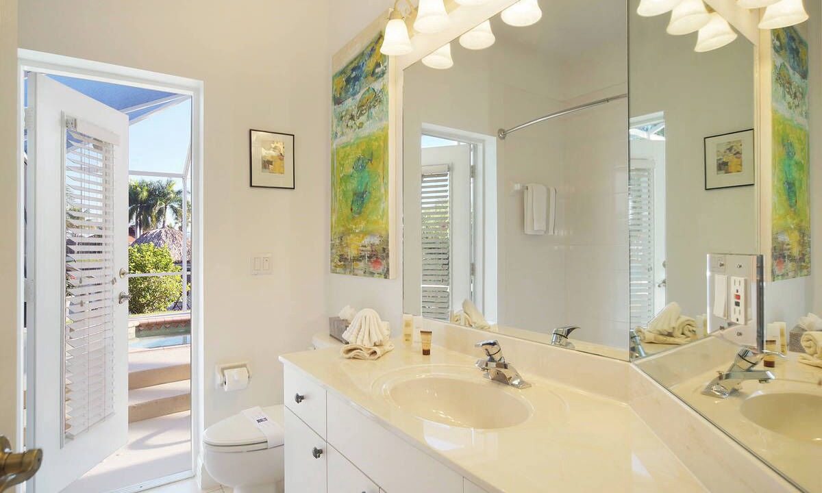 Photo of Bathroom in Cape Coral