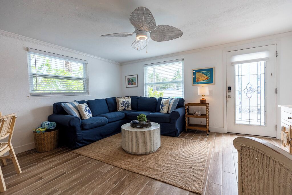 Photo of Livingroom in Anna Maria