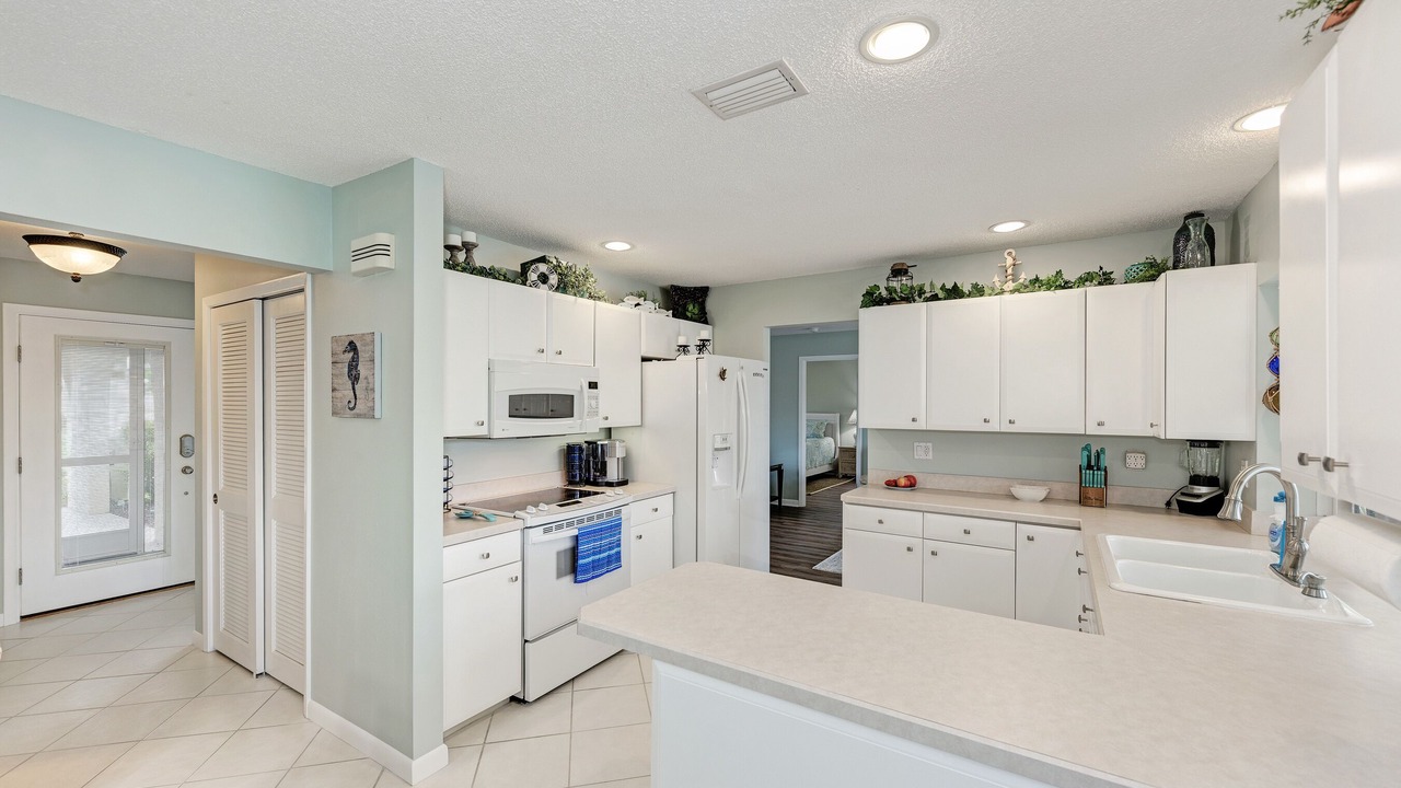 Photo of Kitchen in Venice Gardens
