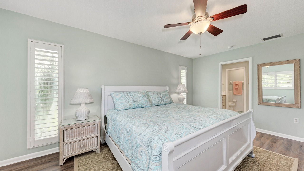 Photo of Bedroom in Venice Gardens