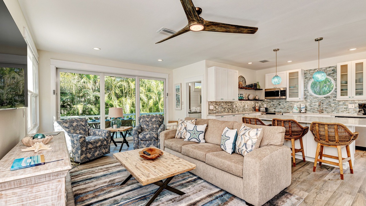 Photo of Livingroom in Anna Maria