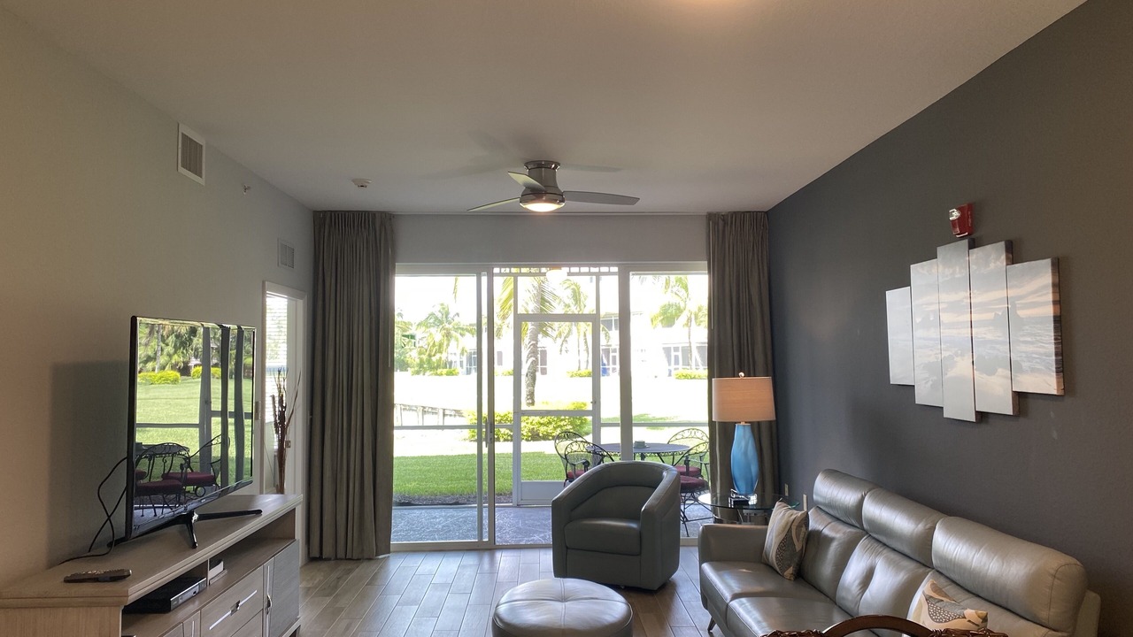 Photo of Livingroom in Naples