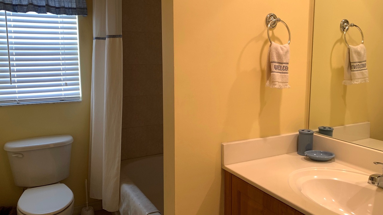 Photo of Bathroom in Burnt Store Isles