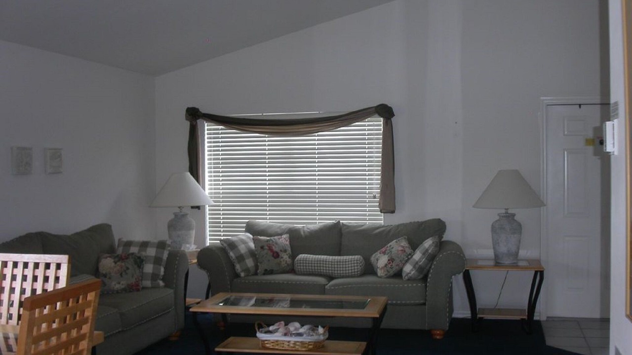 Photo of Livingroom in Beachwalk Isles