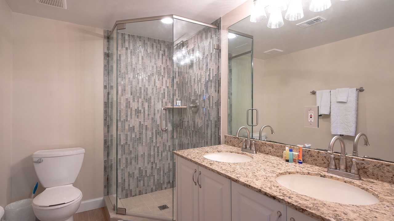 Photo of Bathroom in Central Naples