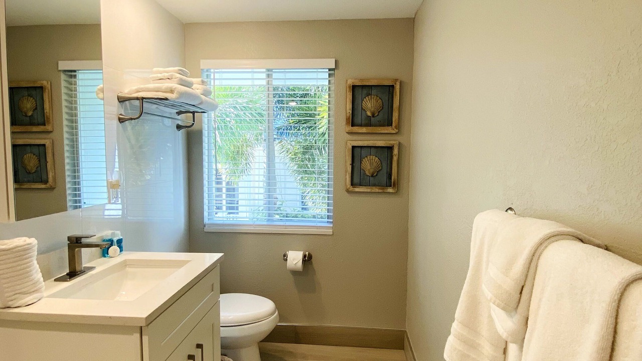 Photo of Bathroom in Old Naples