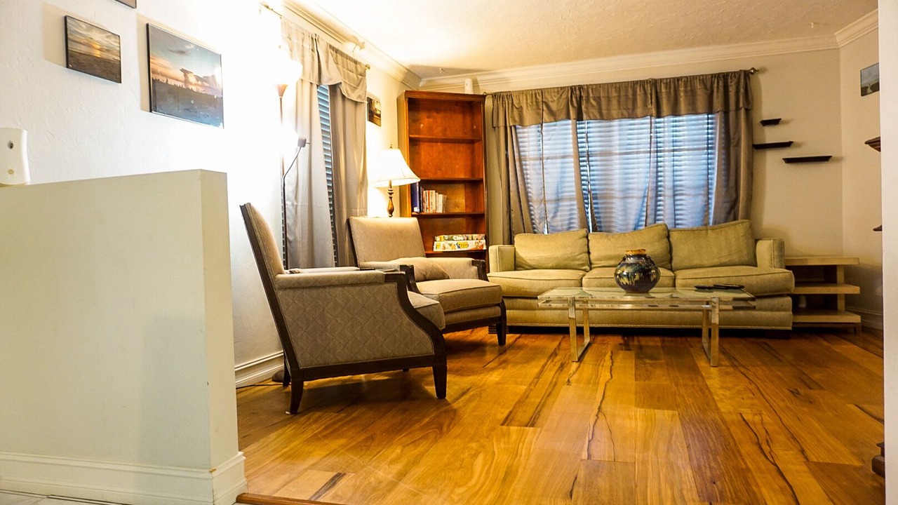 Photo of Bedroom in Naples Park