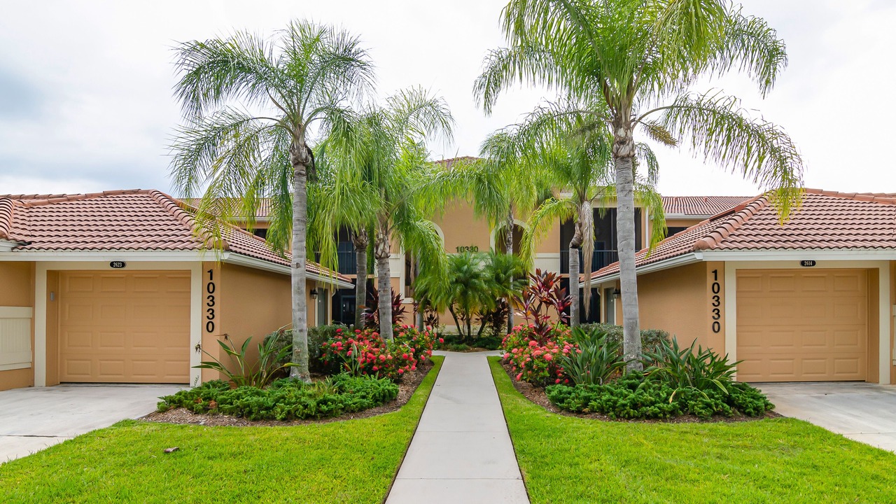 Photo of Outdoor in Naples