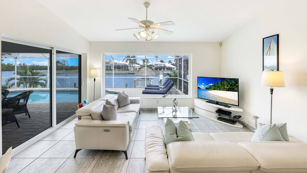 Photo of Livingroom in Trafalgar