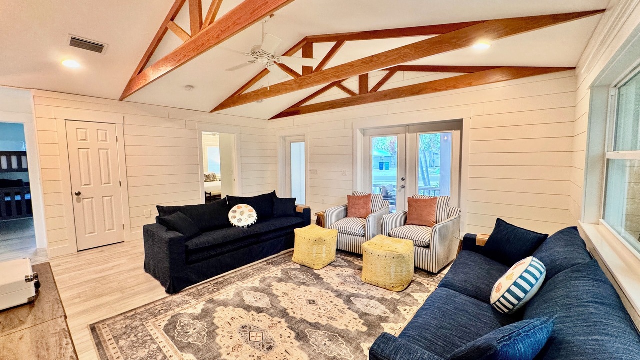 Photo of Livingroom in Anna Maria