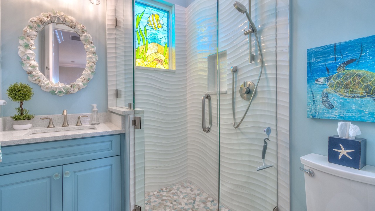 Photo of Bathroom in Bay Esplanade