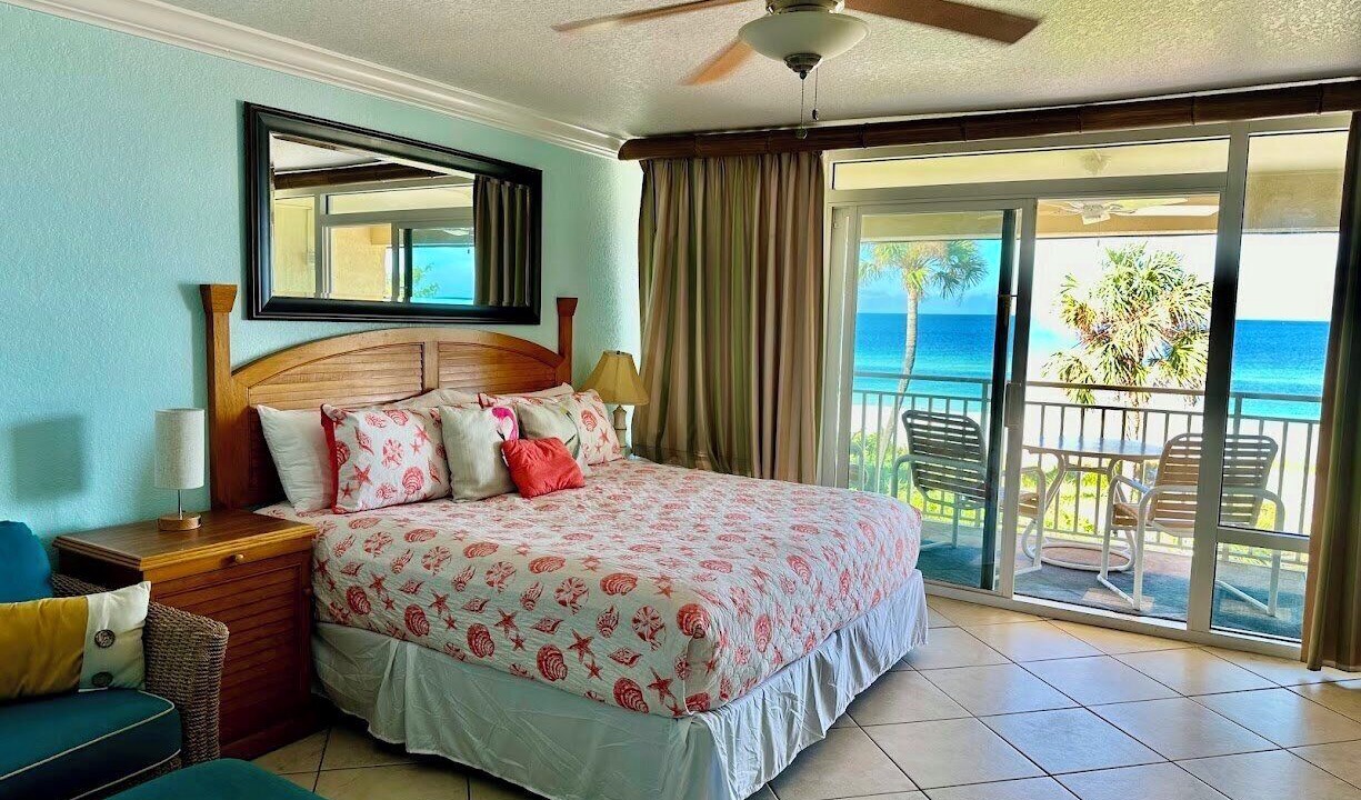 Photo of Bedroom in Bradenton Beach