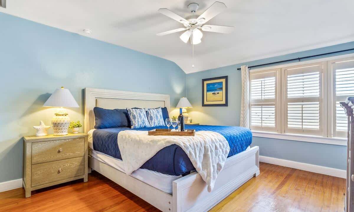 Photo of Bedroom in Bay Esplanade