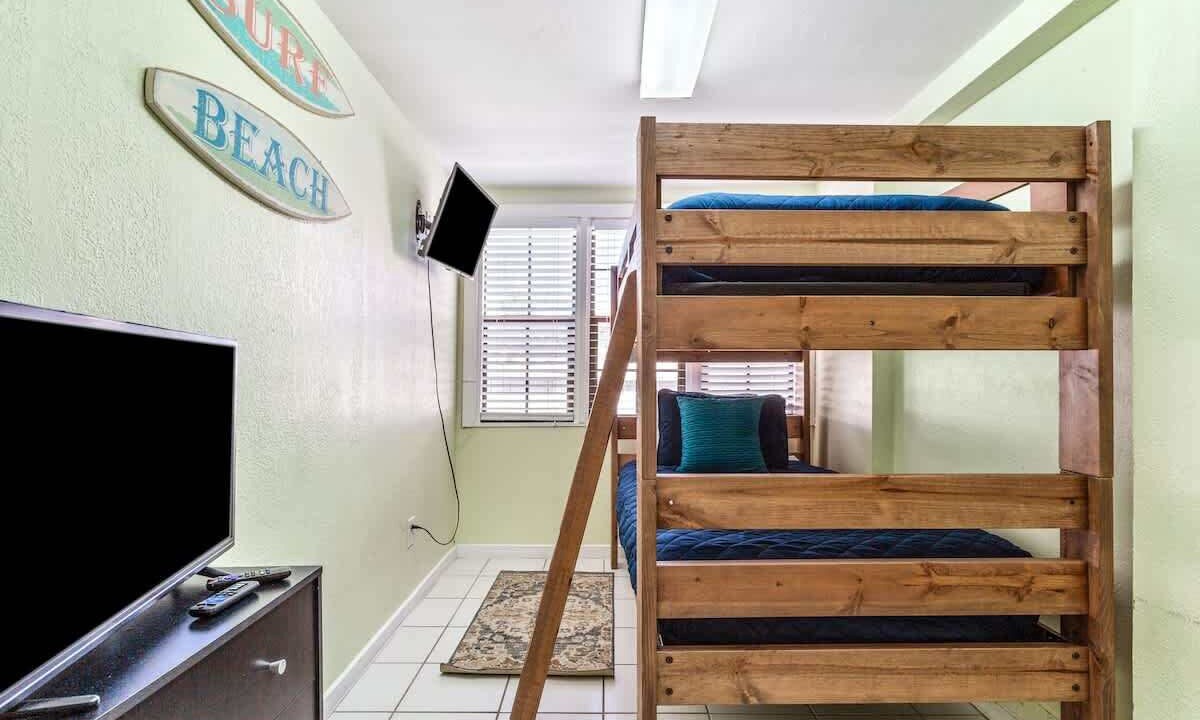 Photo of Bedroom in Bay Esplanade