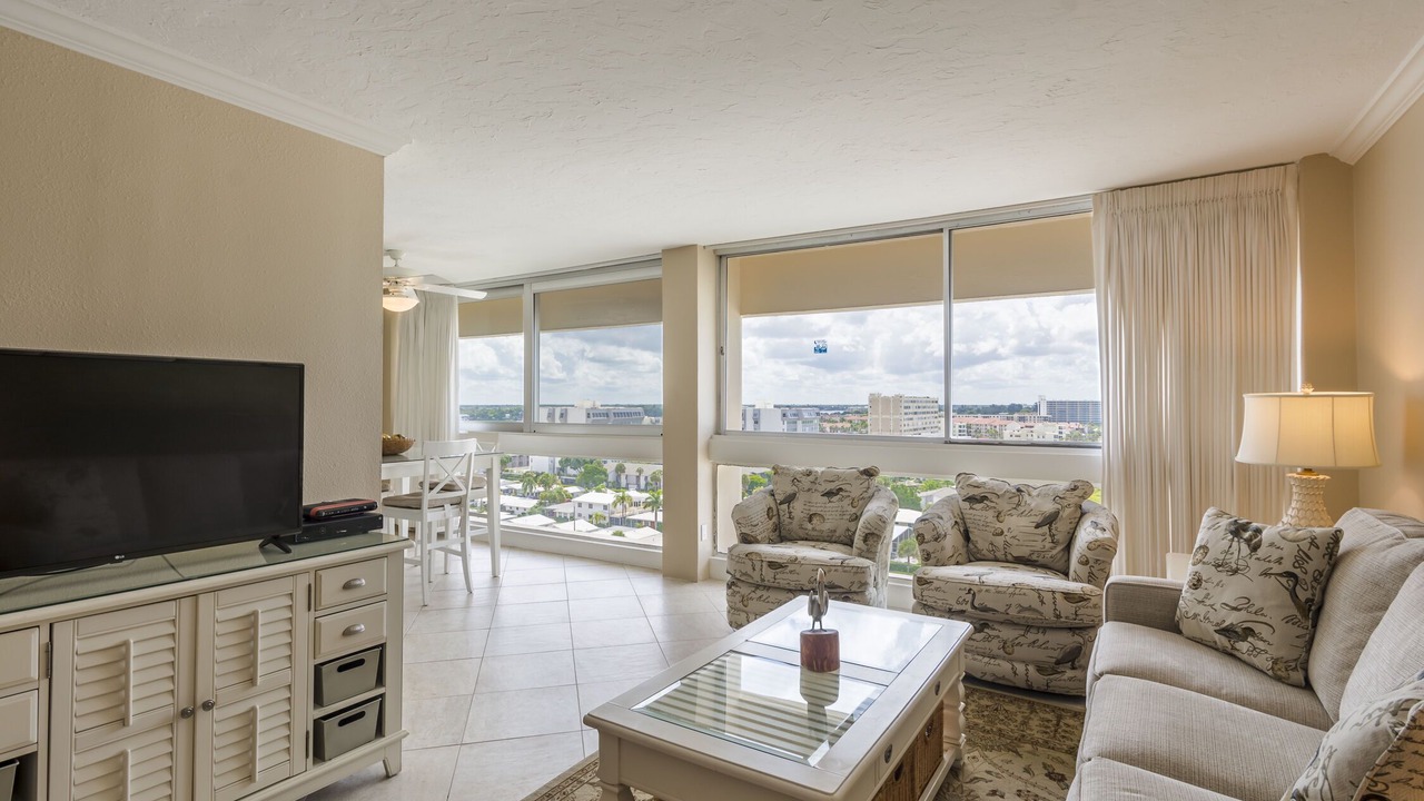 Photo of Livingroom in Siesta Key