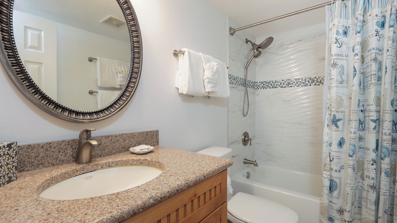 Photo of Bathroom in Beachview Country Club Estates